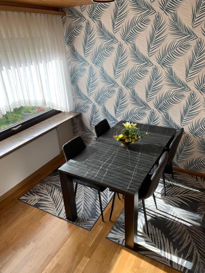 Haus Nummer Vier Neunkirchen  Kültér fotó